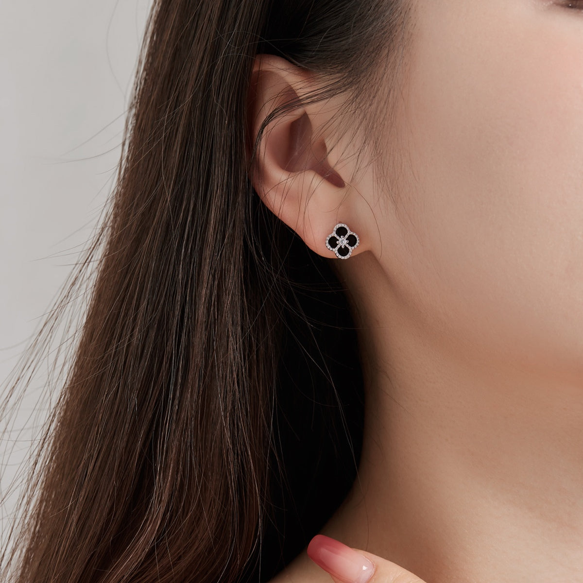 [Clover Jewelrys]Four-Leaf Clover Flower Shape Exquisite Earrings