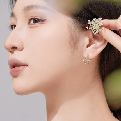 [Clover Jewelrys]Exquisite Earrings With Heart-Shaped Bow Design