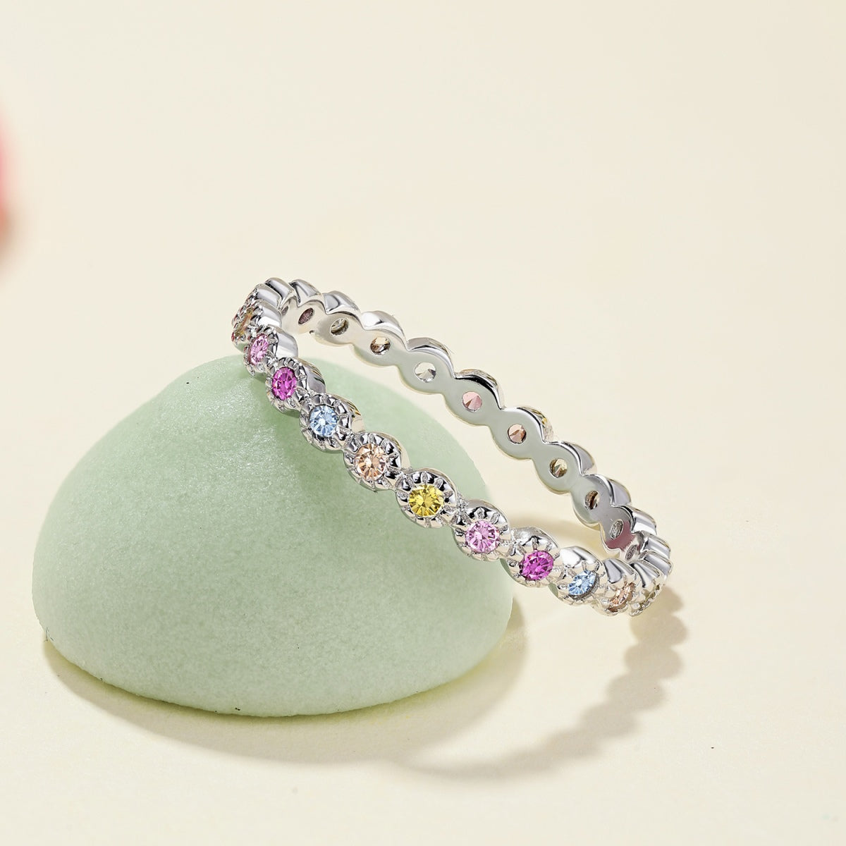 [Clover Jewelrys]Radiant Sparkling Round Cut Daily Ring