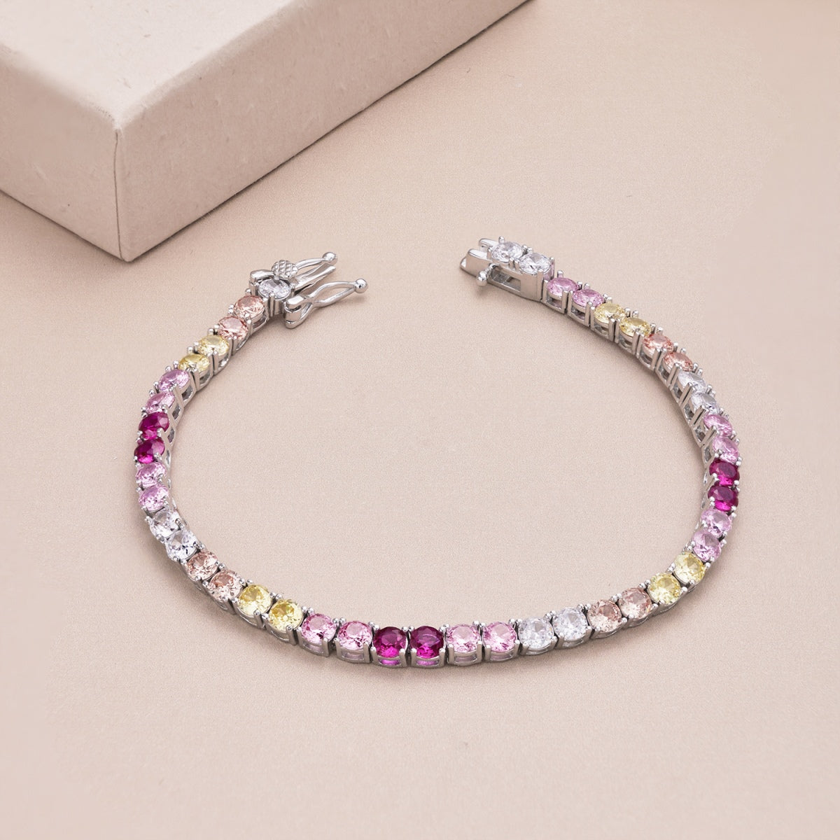 [Clover Jewelrys]Radiant Colorful Round Cut Tennis Bracelet