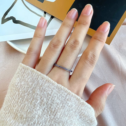 [Clover Jewelrys]Delicate Sparkling Round Cut Daily Ring