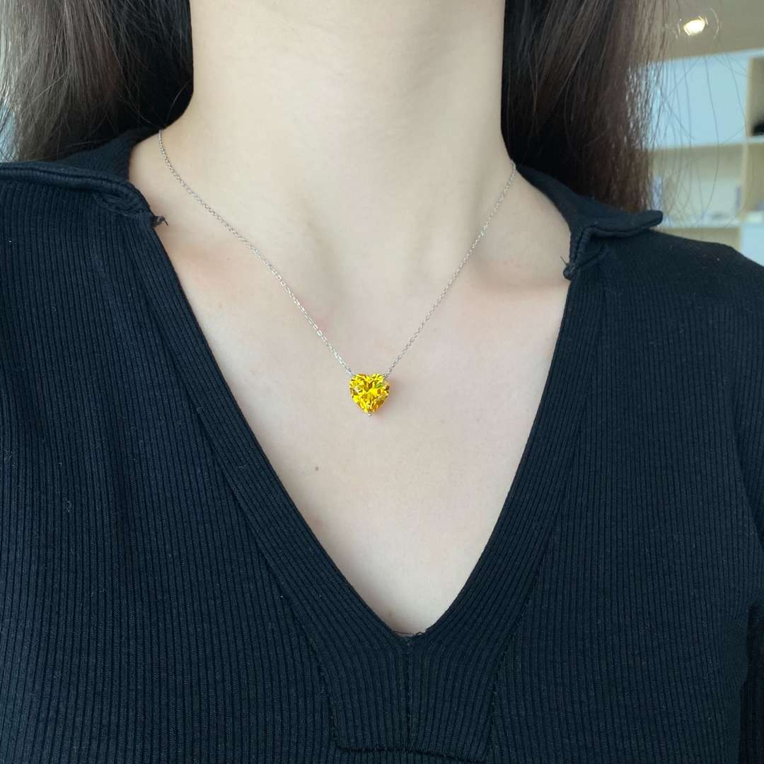 [Clover Jewelrys]6.0 carat Radiant Heart Shape Necklace