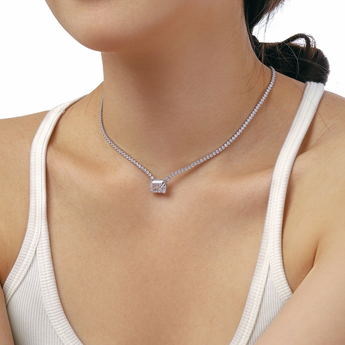 [Clover Jewelrys]4.0 Carat Elegant Radiant Cut Necklace