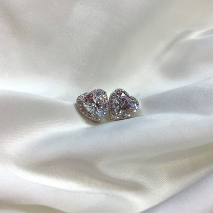 [Clover Jewelrys]Sparkling Heart Shape Lover Earrings