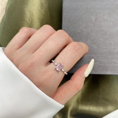 [Clover Jewelrys]1.0 Carat Dainty Resplendent Radiant Cut Daily Ring