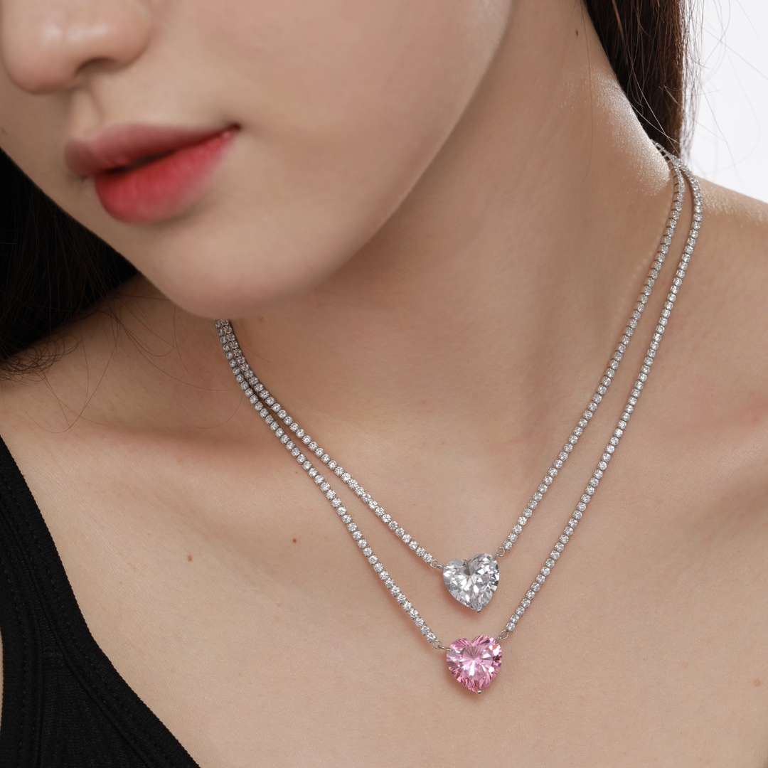 [Clover Jewelrys]8.0 Carat Versatile Colorful Sweet Heart-Shaped Tennis Necklace