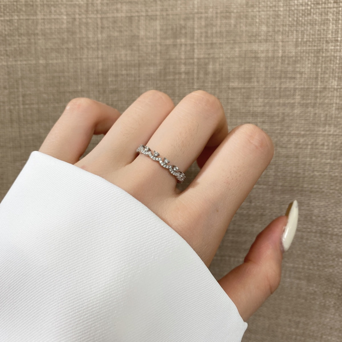 [Clover Jewelrys]Elegant Resplendent Round Shape Party Ring