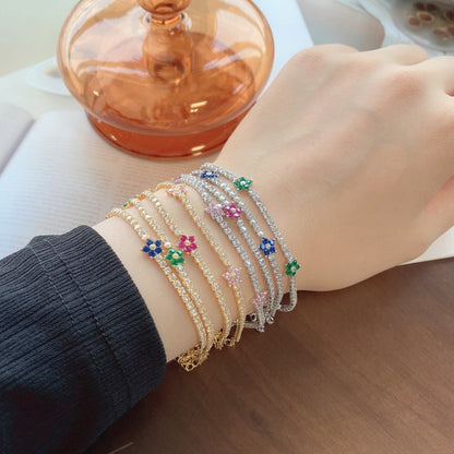 [Clover Jewelrys]Sparkling Flower Shape Tennis Bracelet