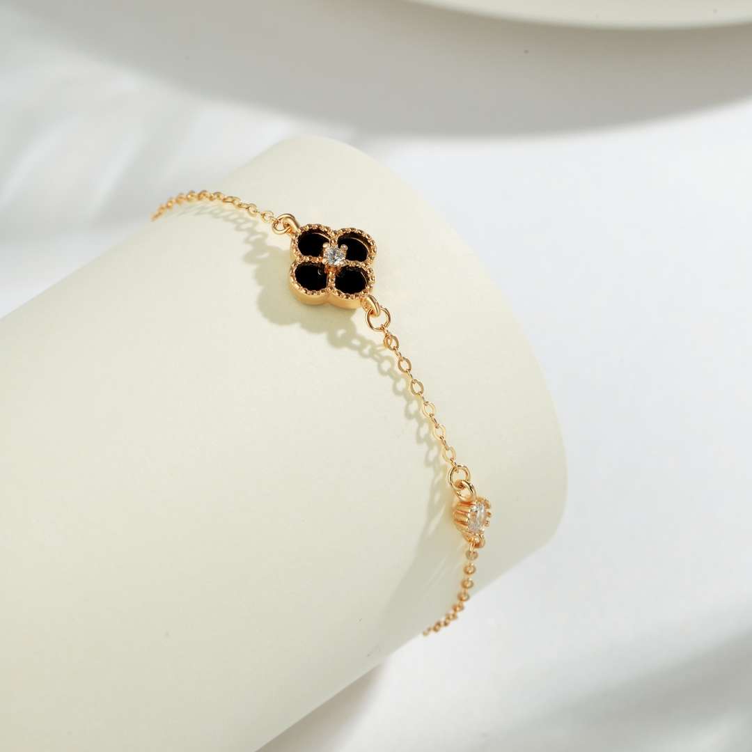 [Clover Jewelrys]Delicate Four Leaf Clover Bracelet