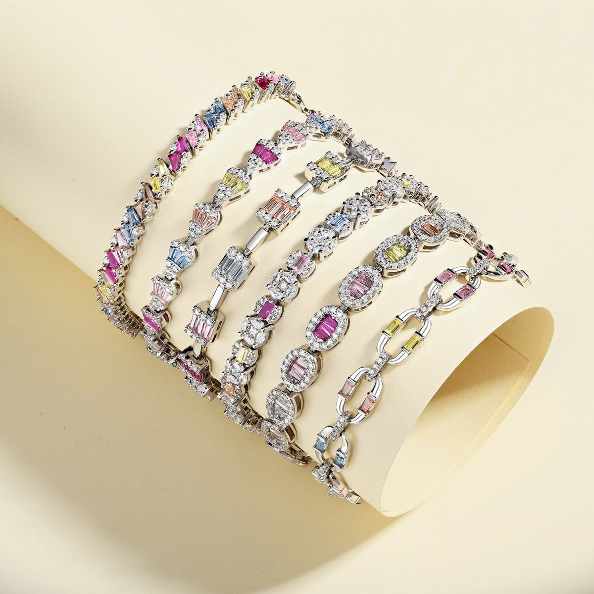 [Clover Jewelrys]Dazzling Radiant Multi Cut Daily Bracelet