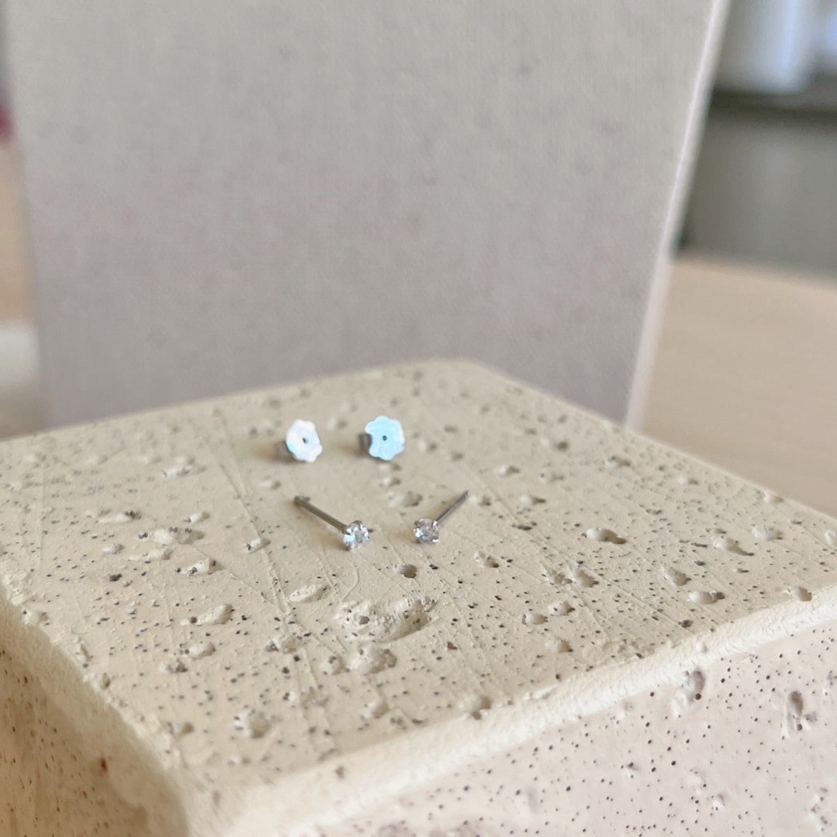 [Clover Jewelrys]Delicate Solitaire Earrings