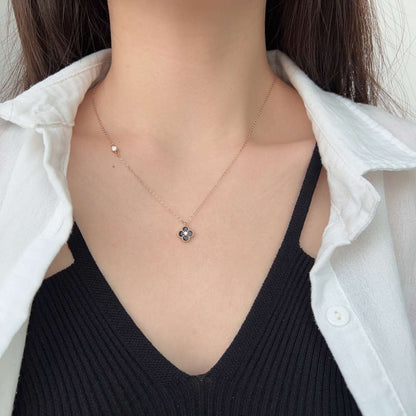 [Clover Jewelrys]Delicate Flower Shape Necklace