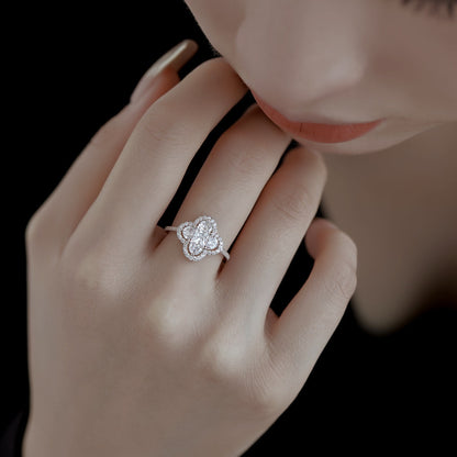 [Clover Jewelrys]Luxurious Eternity Flower Shape Banquet Ring