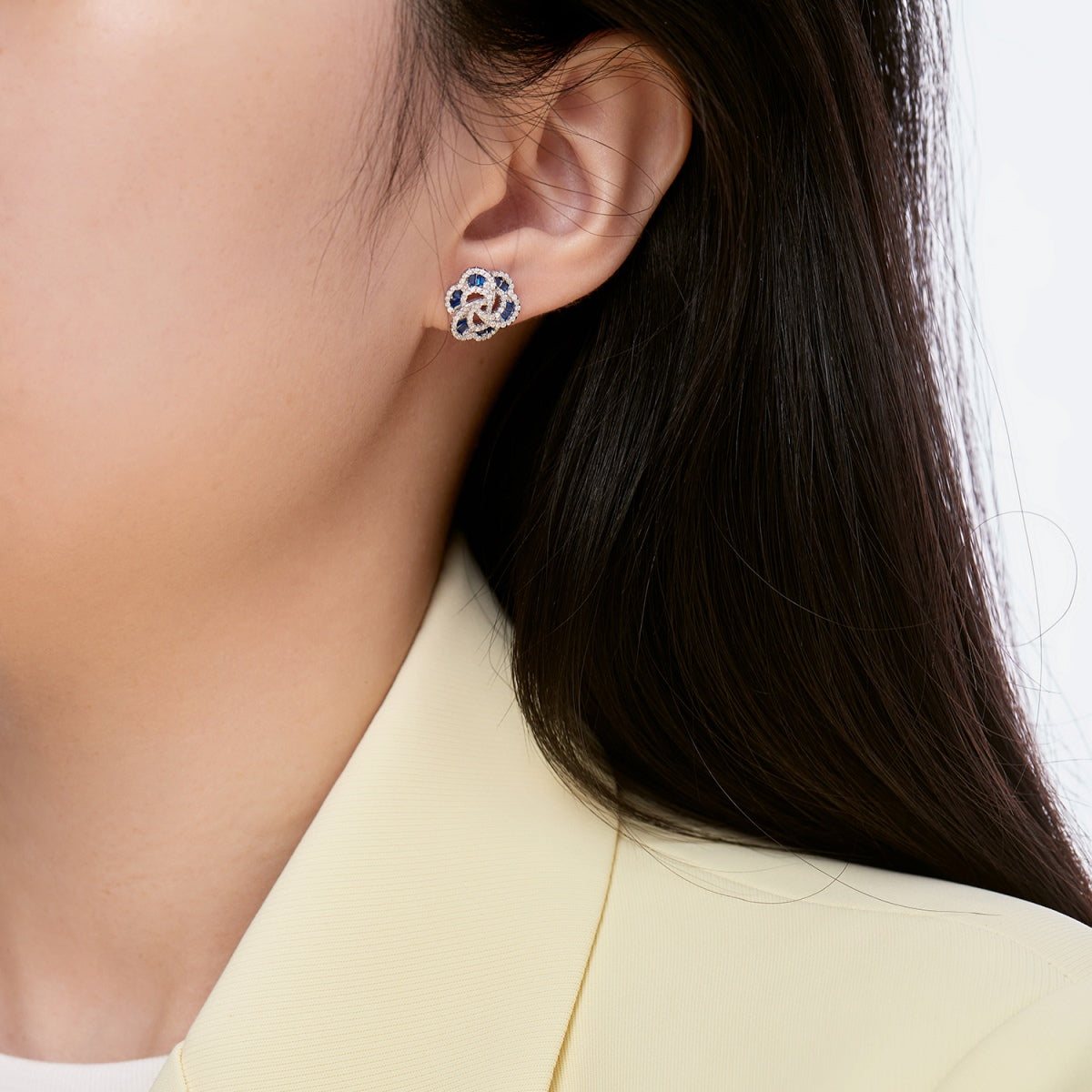 [Clover Jewelrys]Exquisite Flower Shape Daily Earrings