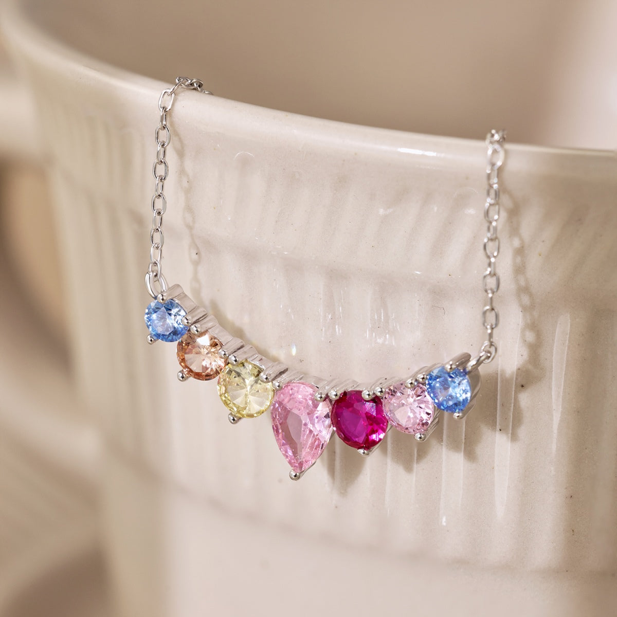 [Clover Jewelrys]Dainty Colorful Heart Necklace