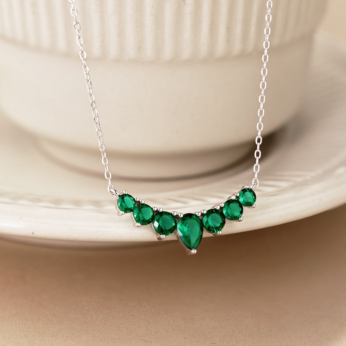 [Clover Jewelrys]Dainty Colorful Heart Necklace