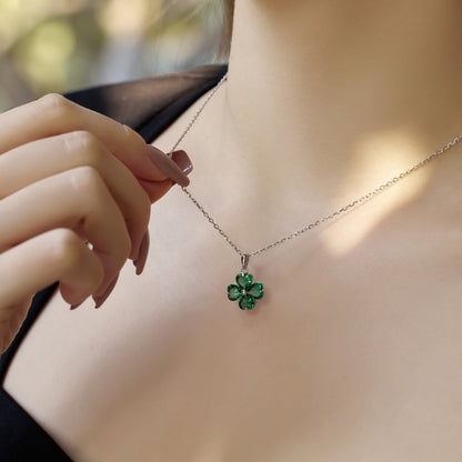 [Clover Jewelrys]Heart-Shaped Four-Leaf Clover Bead Necklace