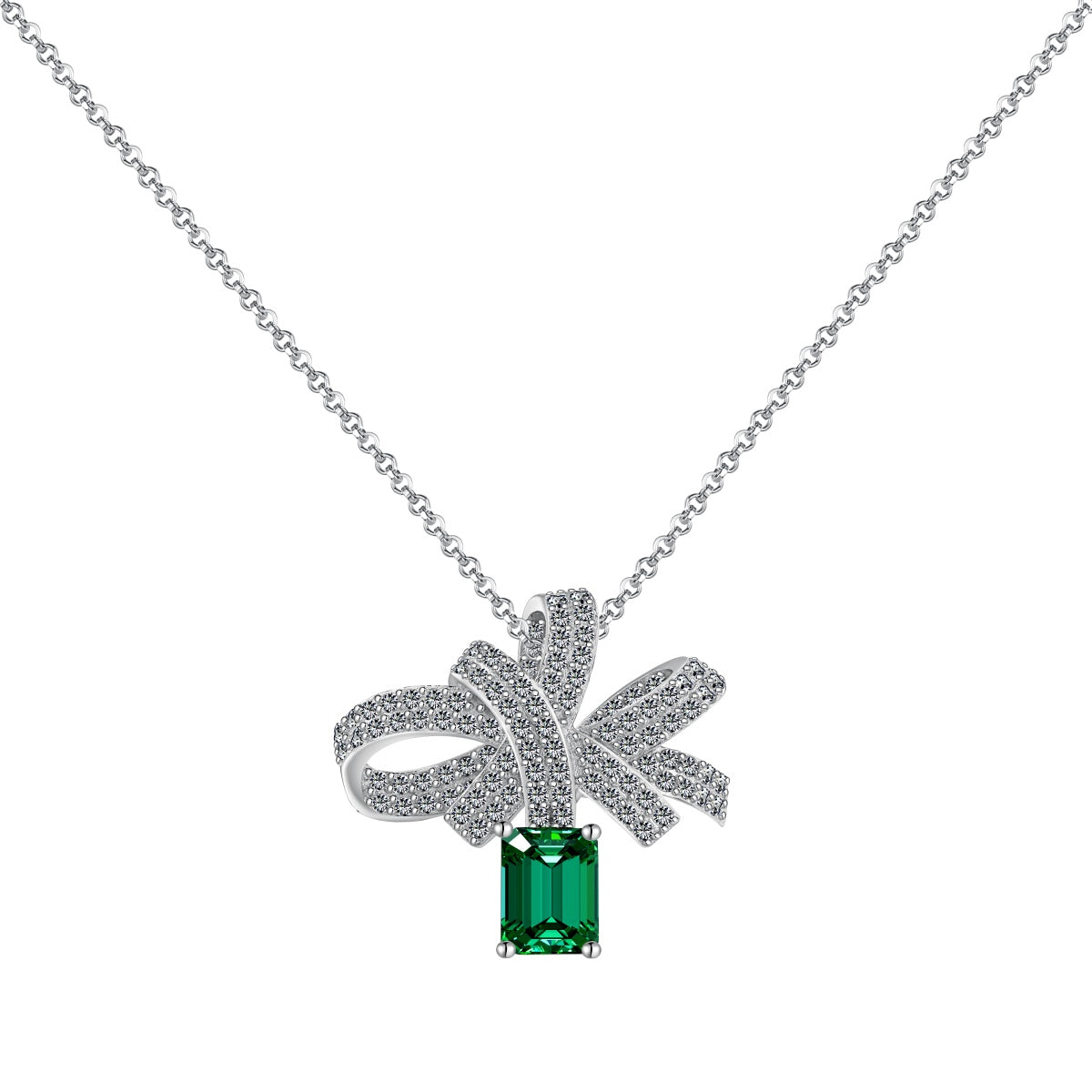 [Clover Jewelrys]Luxurious Flower Shape Emerald Cut Necklace