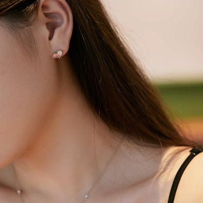 [Clover Jewelrys]Dazzling Elegant Heart Cut Lover Earrings