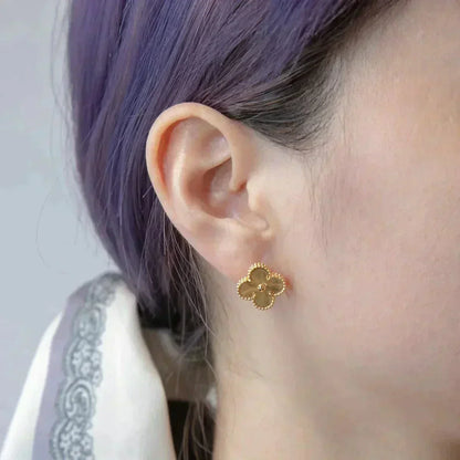 [Clover Jewelrys]CLOVER MEDIUM 1 MOTIFS LASER EARRINGS