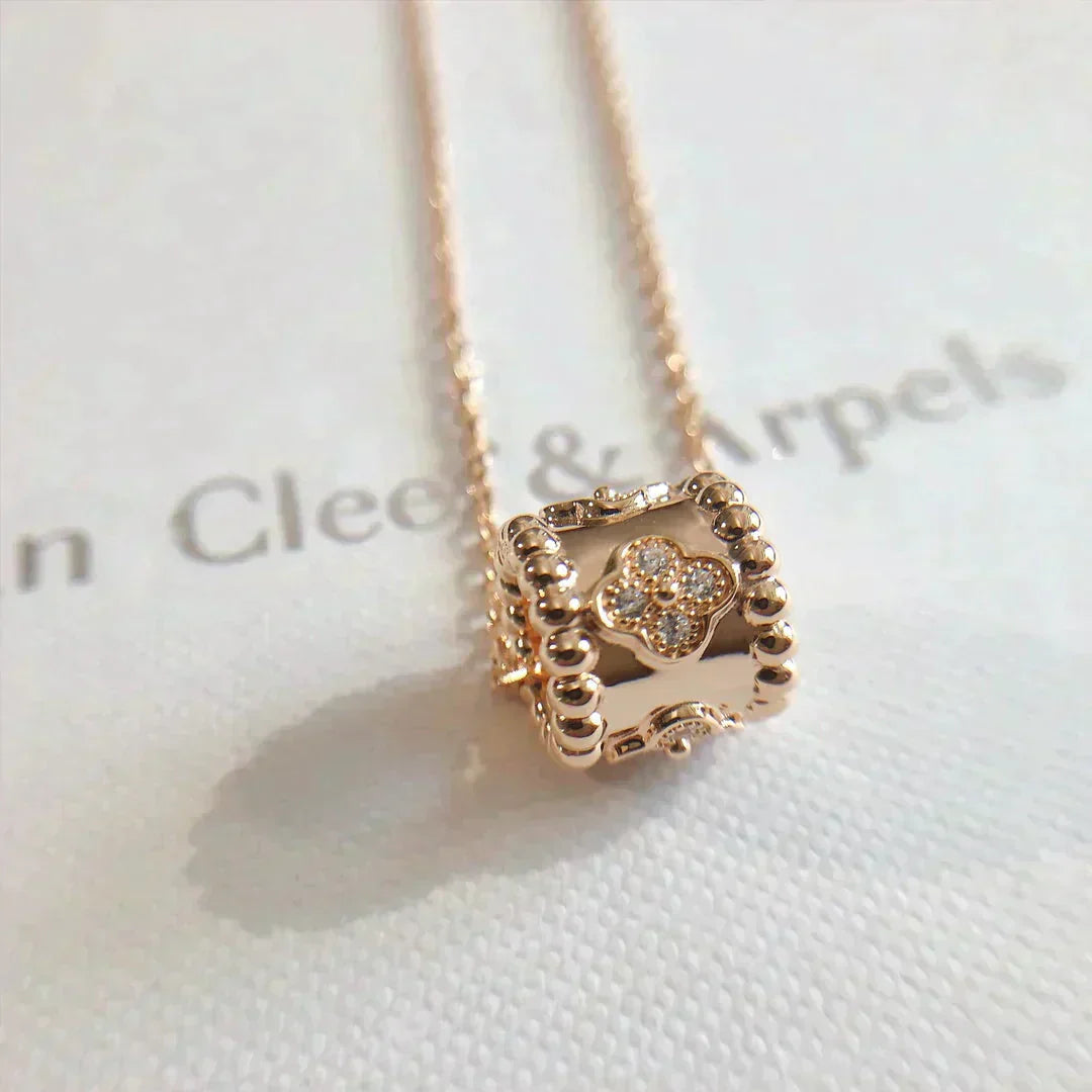 [Clover Jewelrys]PERLEE PEDANT NECKLACE GOLD / ROSE GOLD