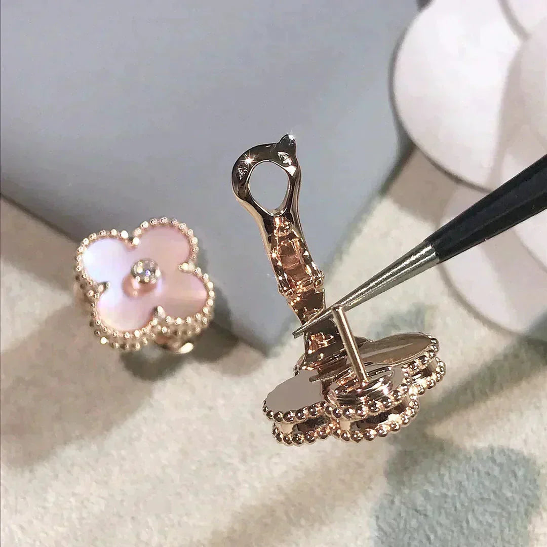 [Clover Jewelrys]CLOVER MEDIUM 1 MOTIFS  PINK MOP DIAMOND EARRINGS