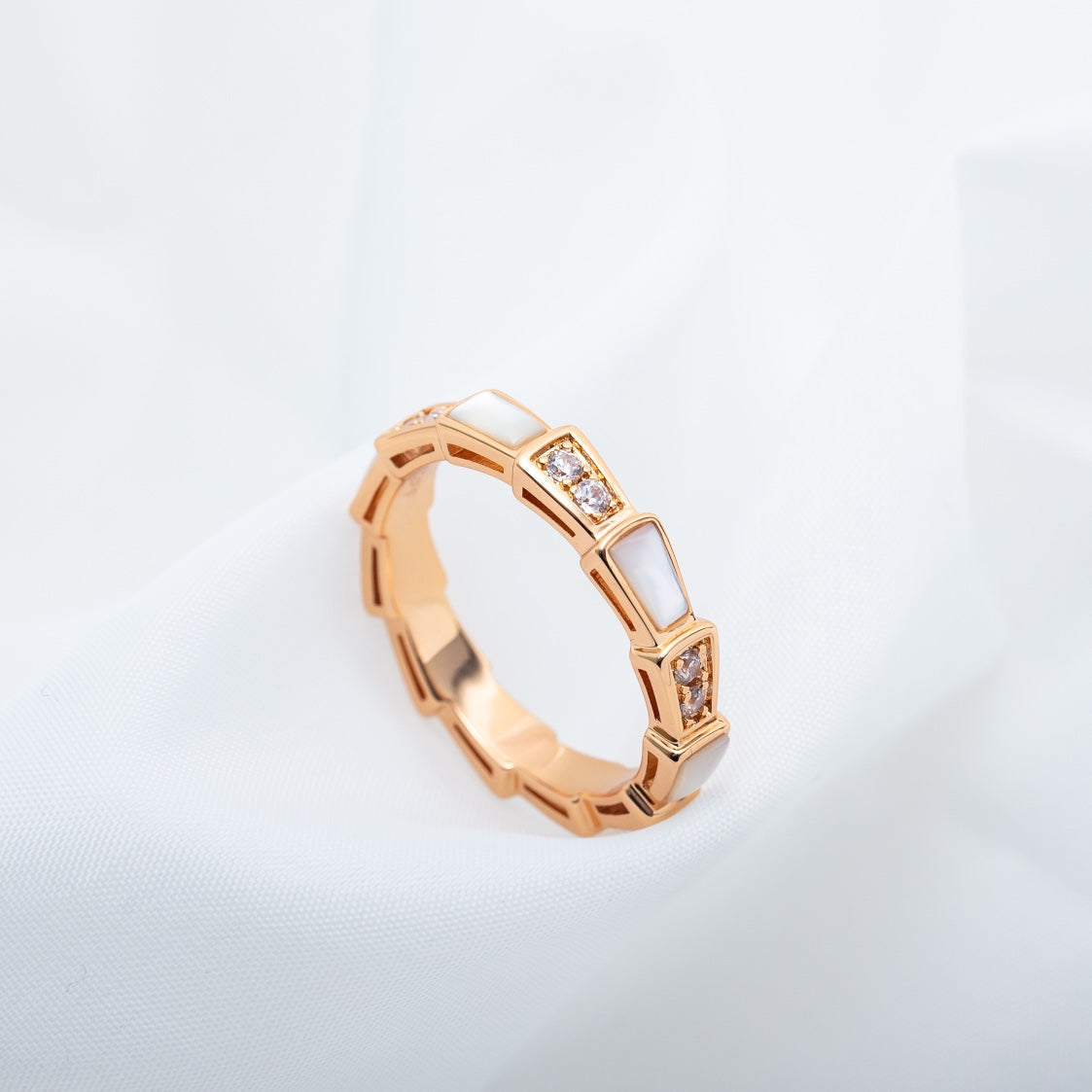 [Clover Jewelrys]SERPENTI RING PINK GOLD DIAMOND MOP 3MM