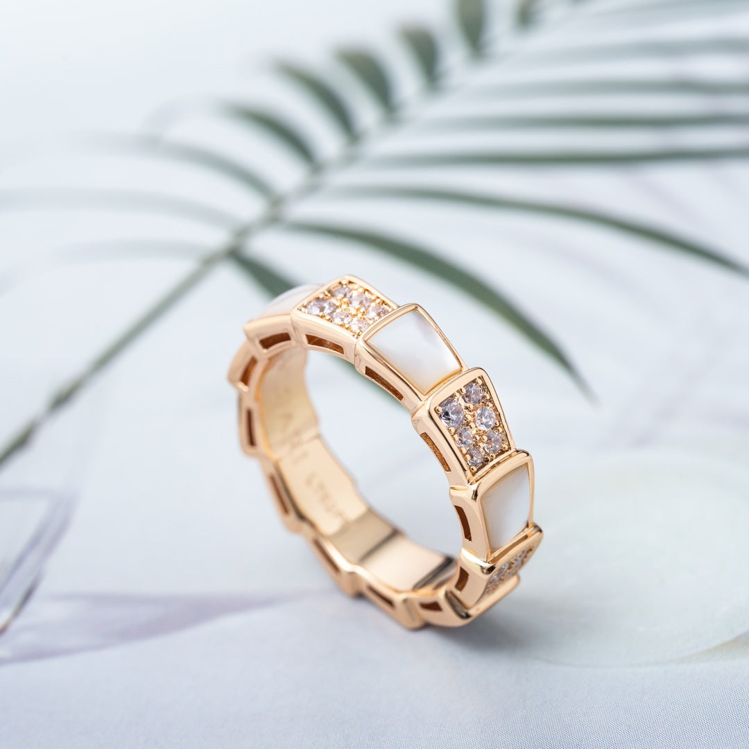 [Clover Jewelrys]SERPENTI RING PINK GOLD MOP DIAMOND PAVED 4MM