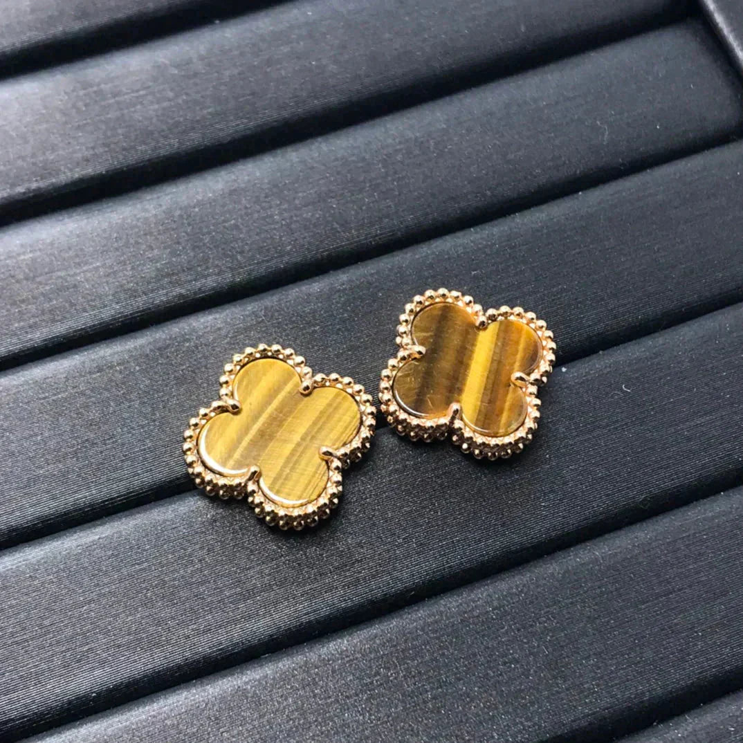 [Clover Jewelrys]CLOVER MEDIUM 1 MOTIFS TIGER EYE EARRINGS