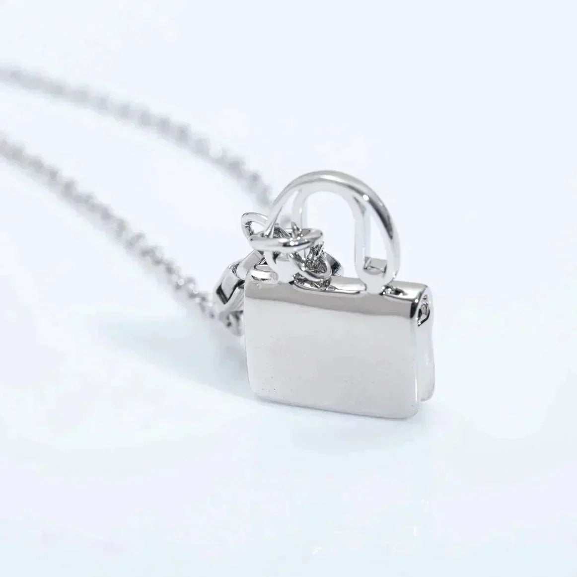 [Clover Jewelrys]AMULETTE PEDANT SILVER NECKLACE