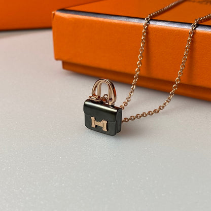 [Clover Jewelrys]CONSTANCE BLACK PEDANT PINK GOLD NECKLACE