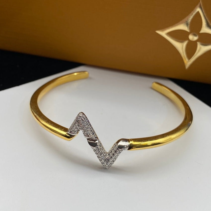 [Clover Jewelrys]VOLTE UPSITE DOWN DIAMOND GOLD OPEN BRACELET