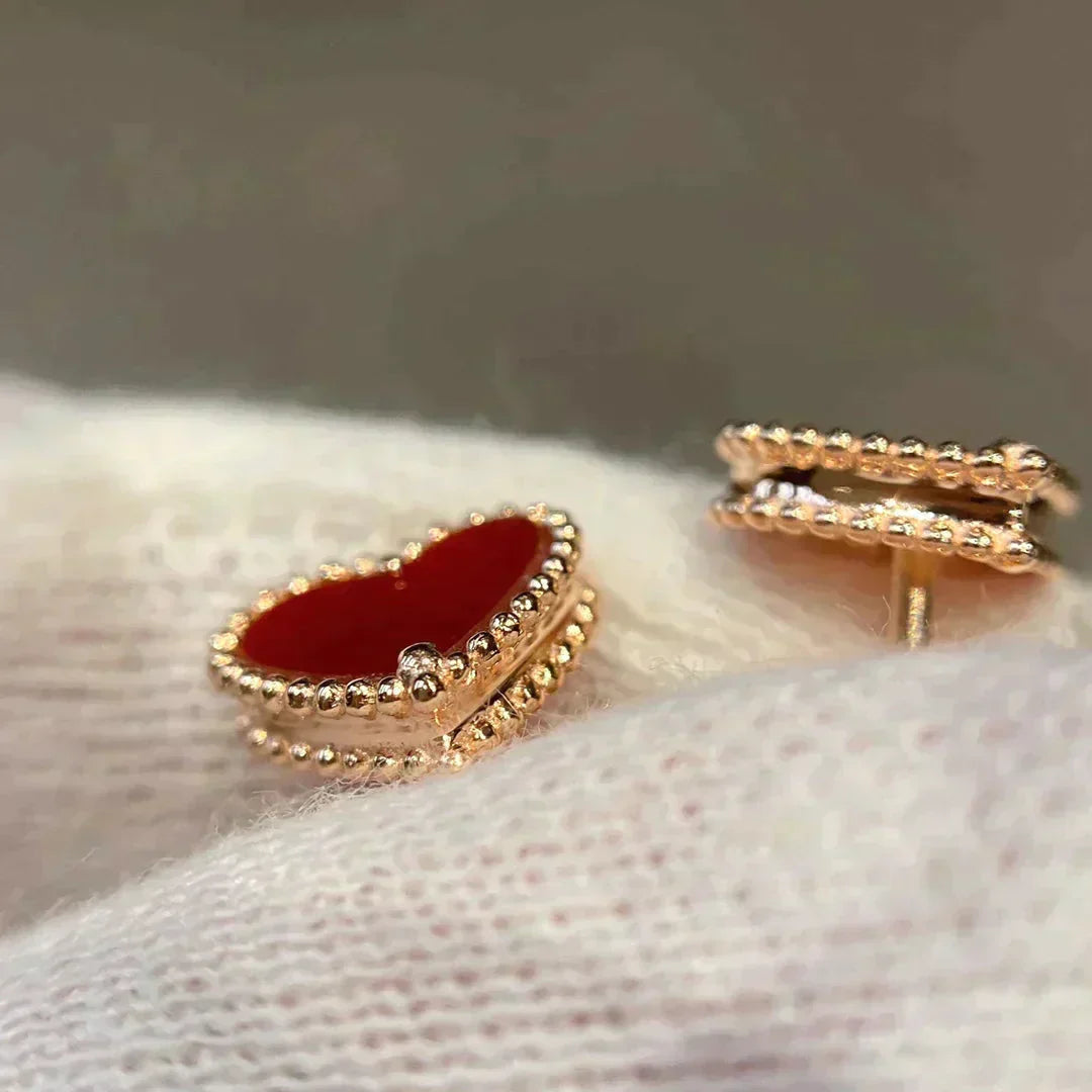 [Clover Jewelrys]HEART CARNELIAN STUD EARRINGS