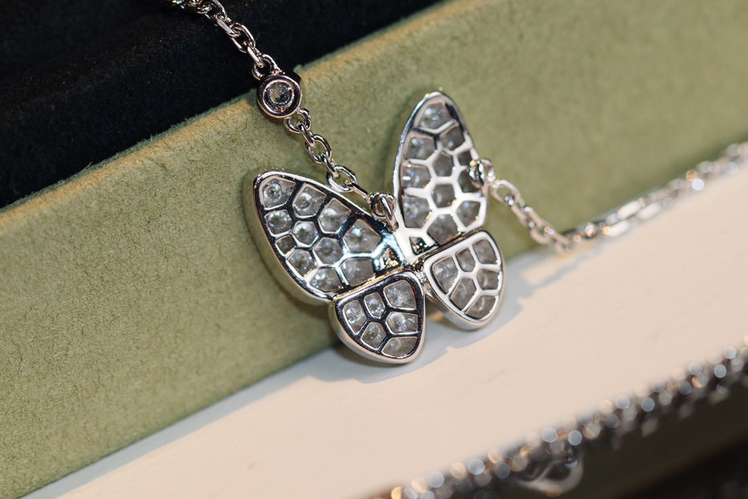 [Clover Jewelrys]BUTTERFLY DIAMOND NECKLACE