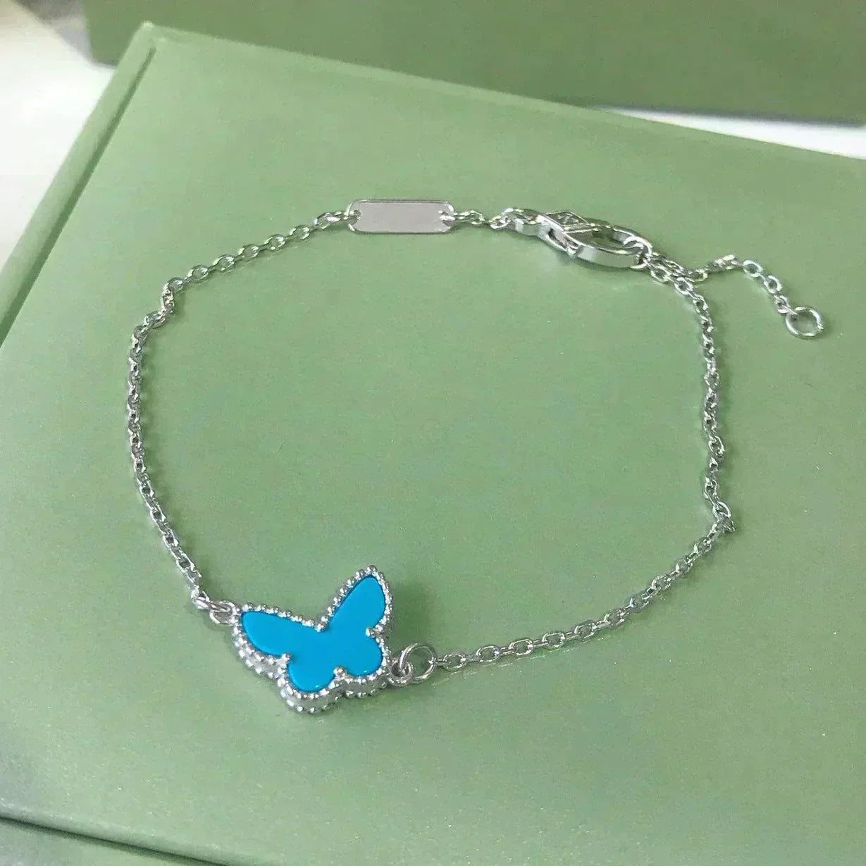 [Clover Jewelrys]BUTTERFLY TURQUOISE BUTTERFLY BRACELET SILVER