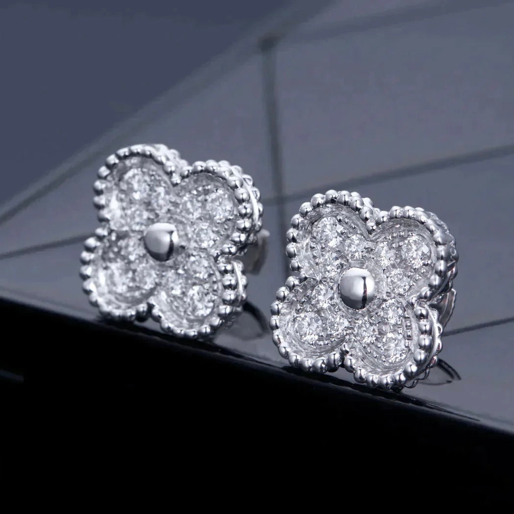 [Clover Jewelrys]CLOVER 1 MOTIFS DIAMOND STUD EARRINGS SILVER