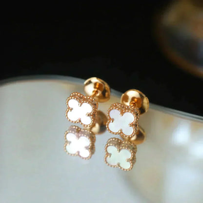 [Clover Jewelrys]CLOVER MINI 9.5MM WHITE MOP EARRINGS