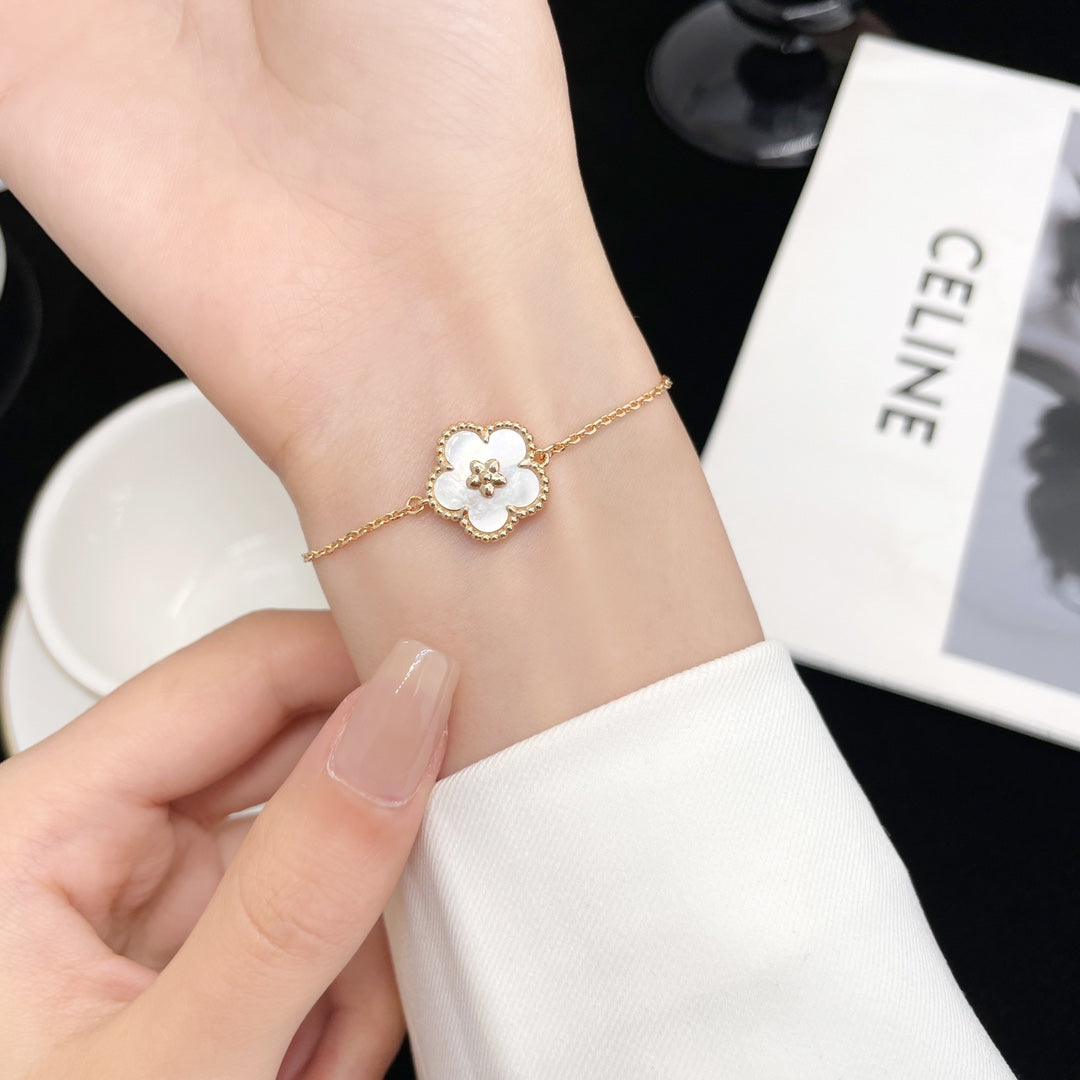 [Clover Jewelrys]LUCKY SPRING ROSE GOLD MOP BRACELET