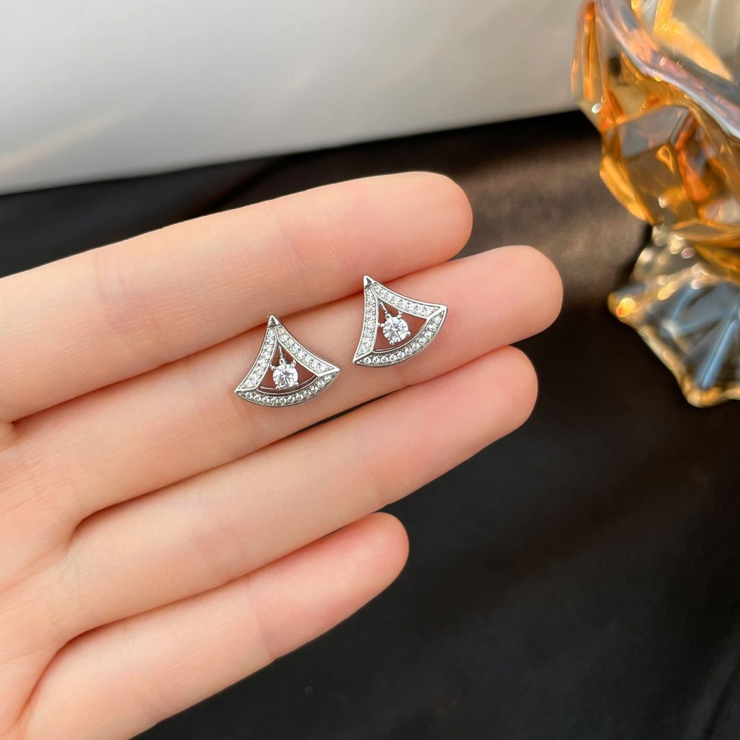 [Clover Jewelrys]DREAM MINI DIAMOND STUD EARRINGS