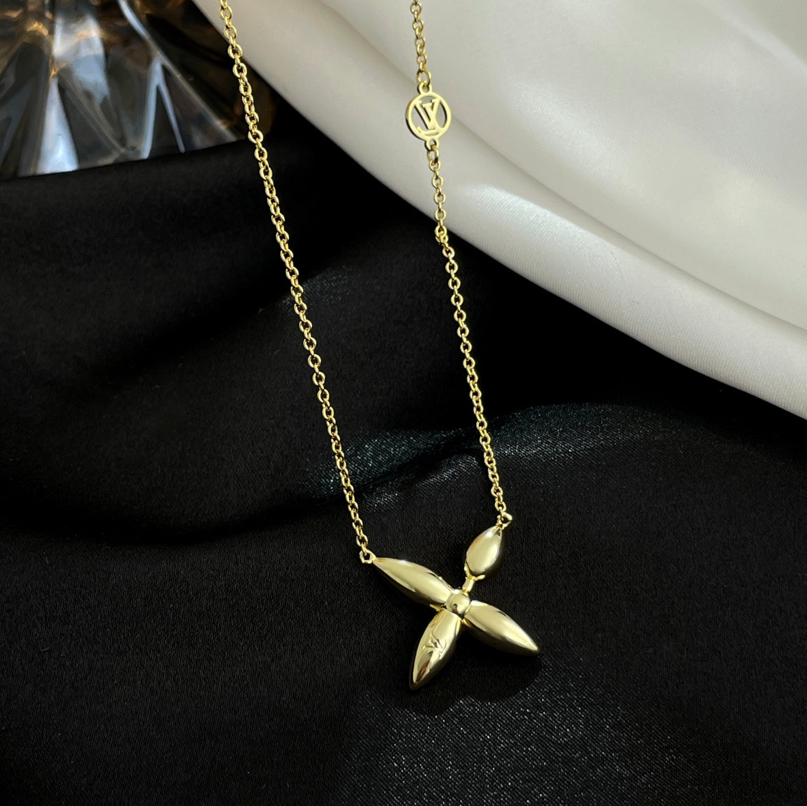 [Clover Jewelrys]LOUISETTE GOLD NECKLACE