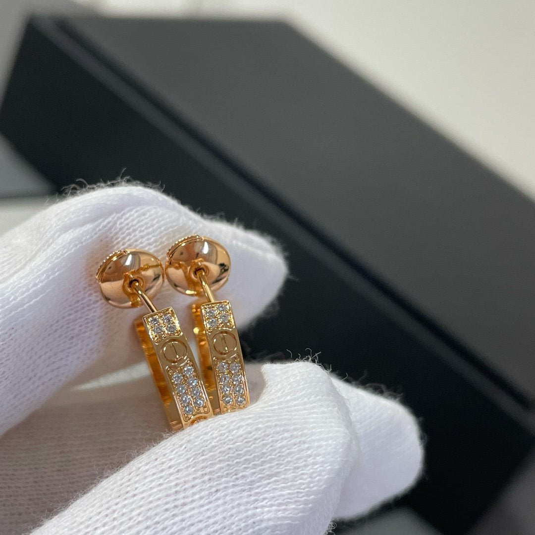 [Clover Jewelrys]LOVE DIAMOND PINK GOLD HOOP EARRINGS