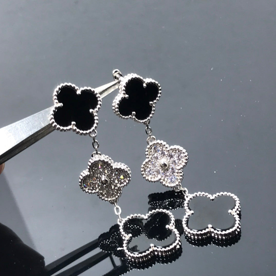 [Clover Jewelrys]CLOVER 3 MOTIF DIAMOND ONYX SILVER EARRINGS