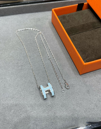 [Clover Jewelrys]POP H SKY BLUE NECKLACE