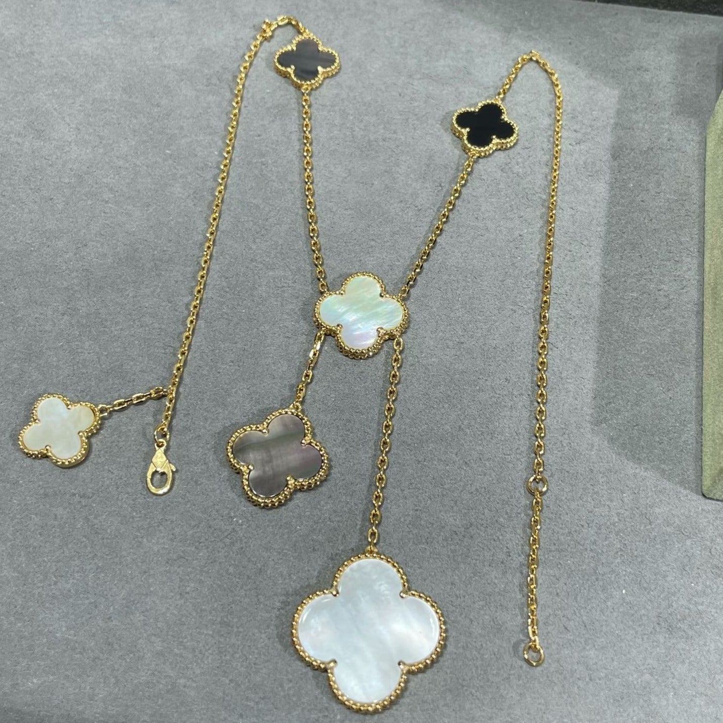 [Clover Jewelrys]CLOVER 6 MOTIF MOP ONYX GOLD NECKLACE