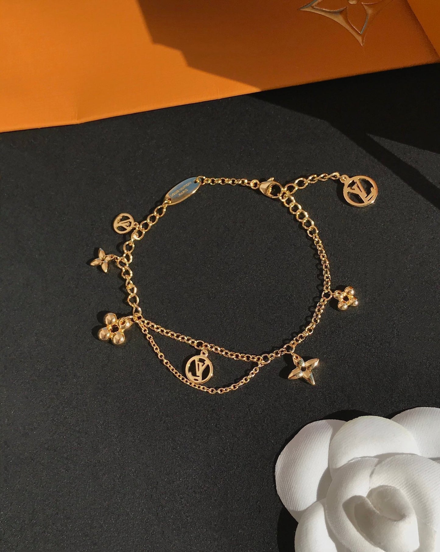 [Clover Jewelrys]BLOOMING PINK GOLD MOP BRACELET