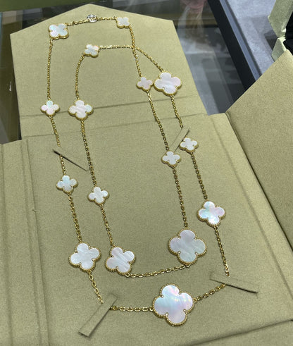 [Clover Jewelrys]CLOVER 16 MOTIF WHITE MOP GOLD NECKLACE