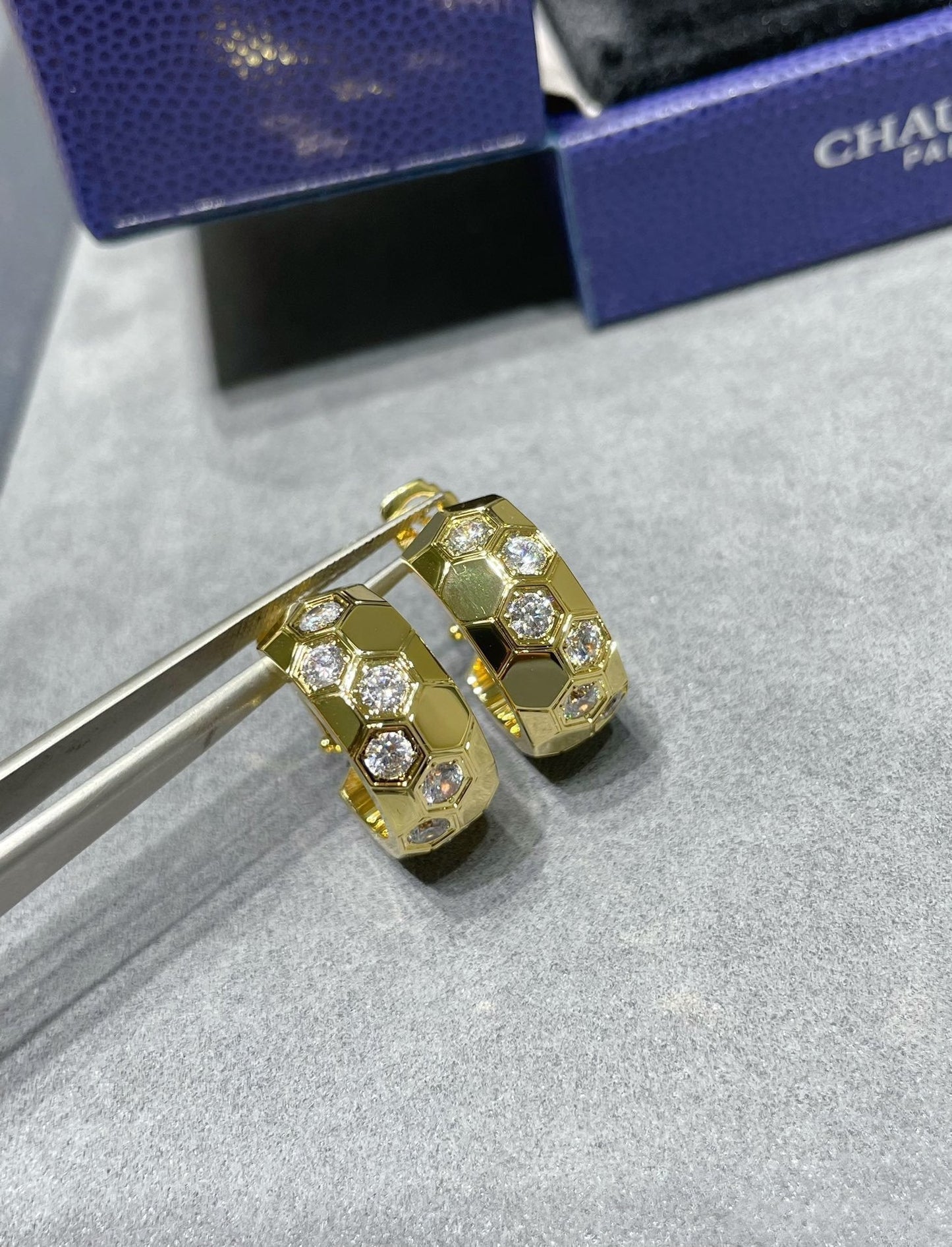 [Clover Jewelrys]BEE LOVE DIAMOND HOOP EARRINGS