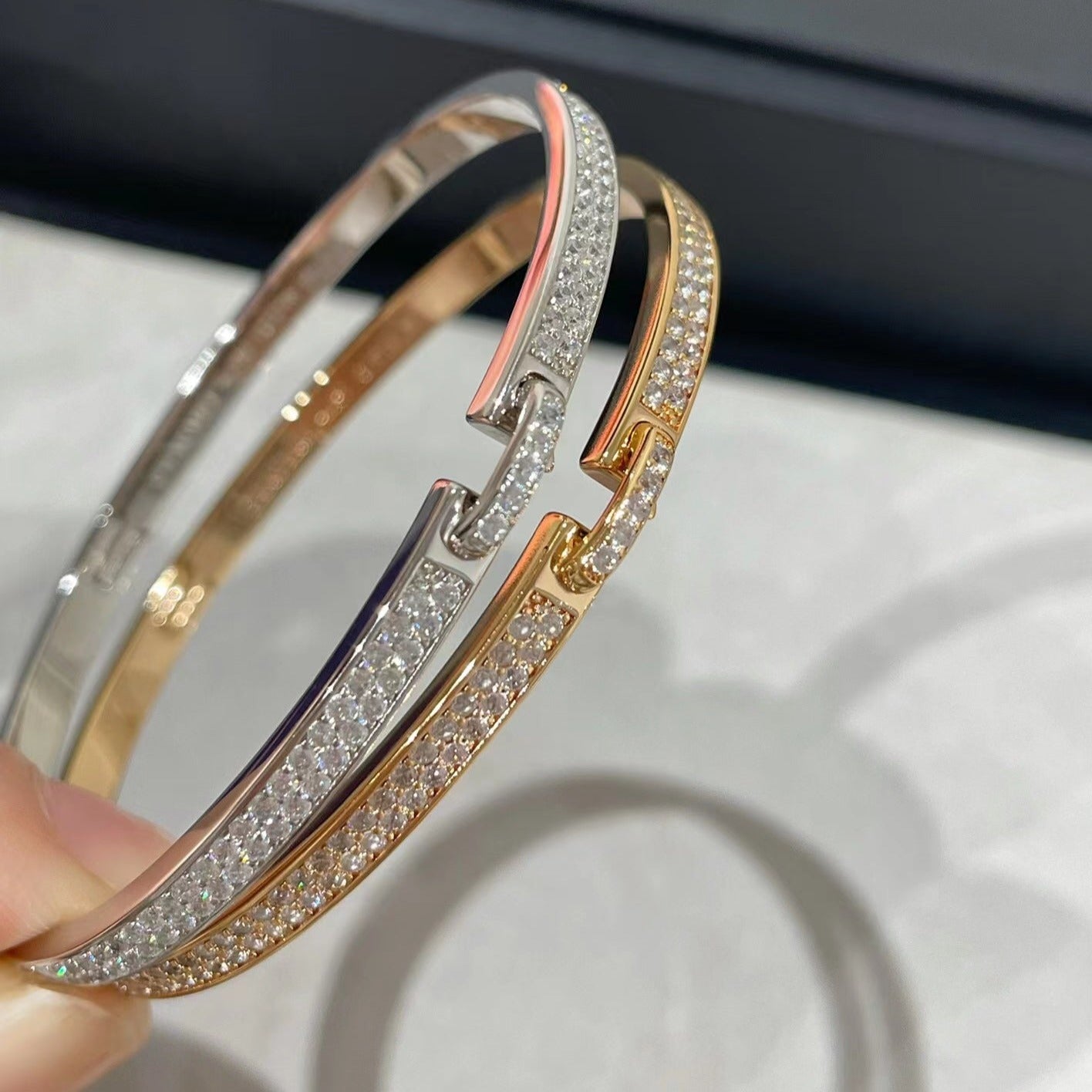 [Clover Jewelrys]LIENS VIDENCE DIAMOND PAVED BRACELET