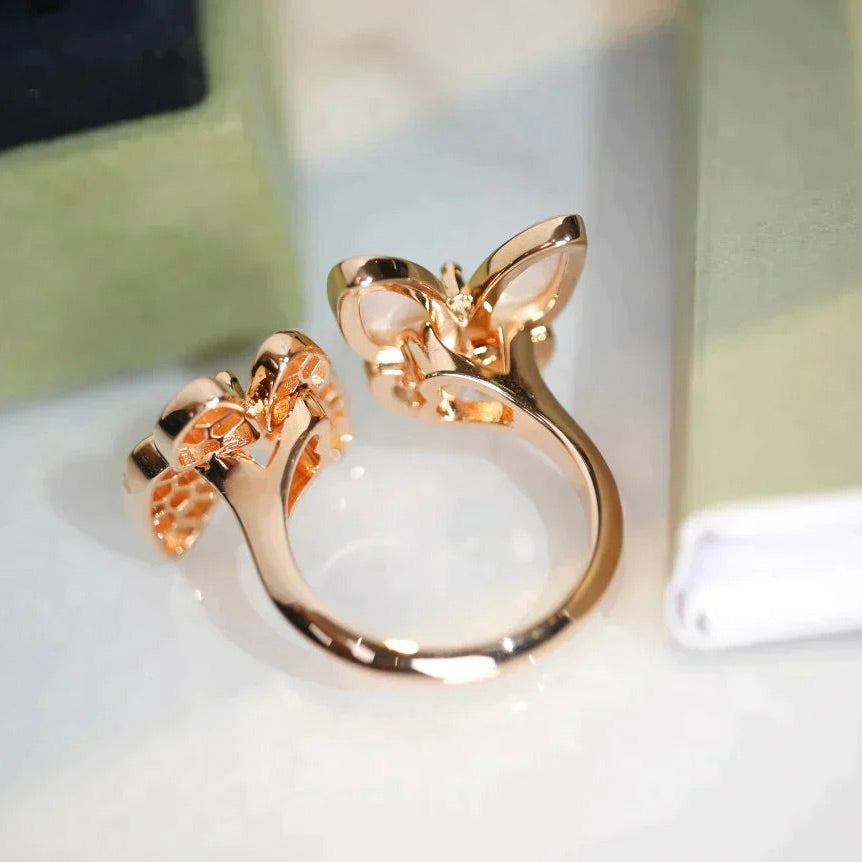 [Clover Jewelrys]TWIN BUTTERFLY DIAMOND MOP RING