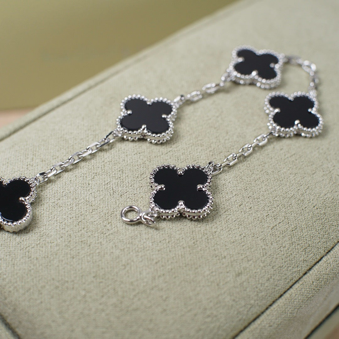 [Clover Jewelrys]CLOVER 5 MOTIF ONYXS  BRACELET SILVER